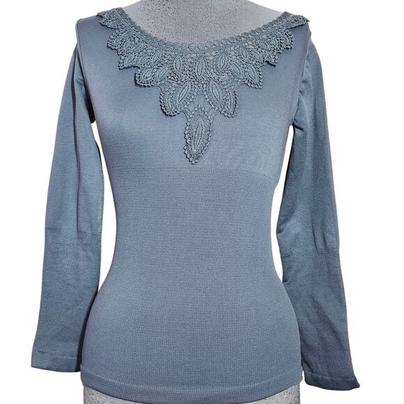 Gray Fleece Lined Top Size Small - Picture 1 of 3